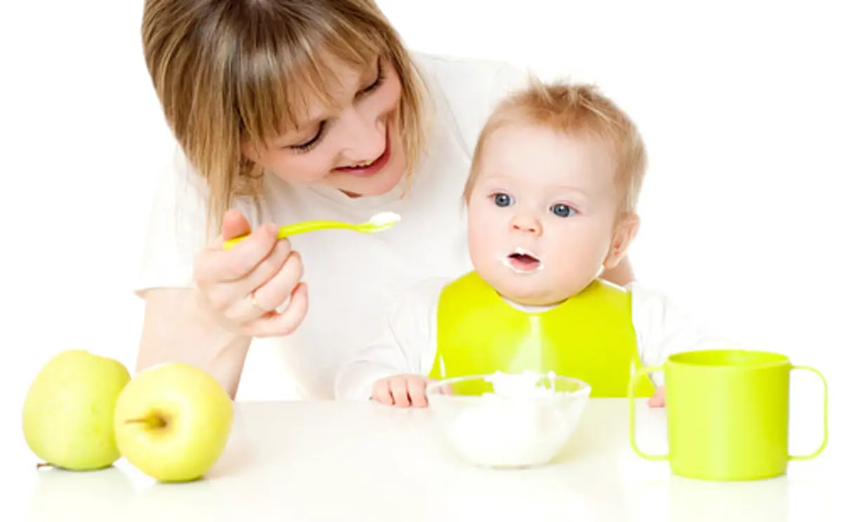 Consejos para darle de comer papilla a tu bebe