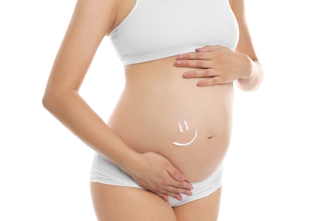 Cómo disminuir la aparición de estrías después del parto 