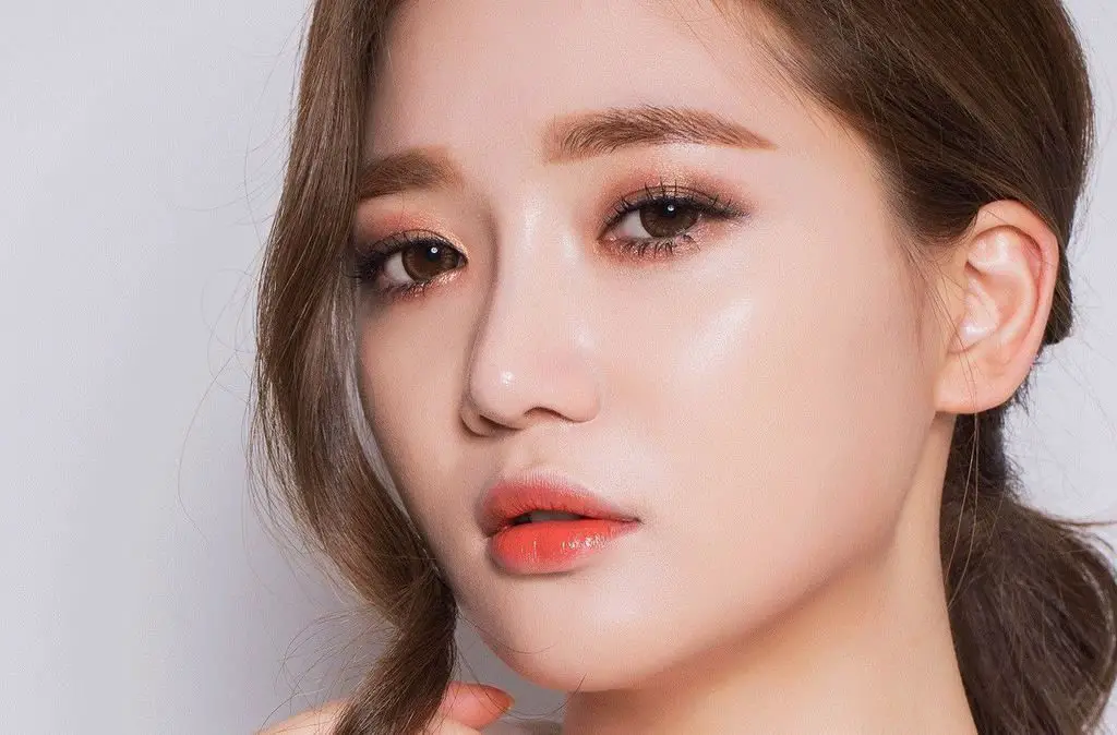 El rostro en el maquillaje coreano