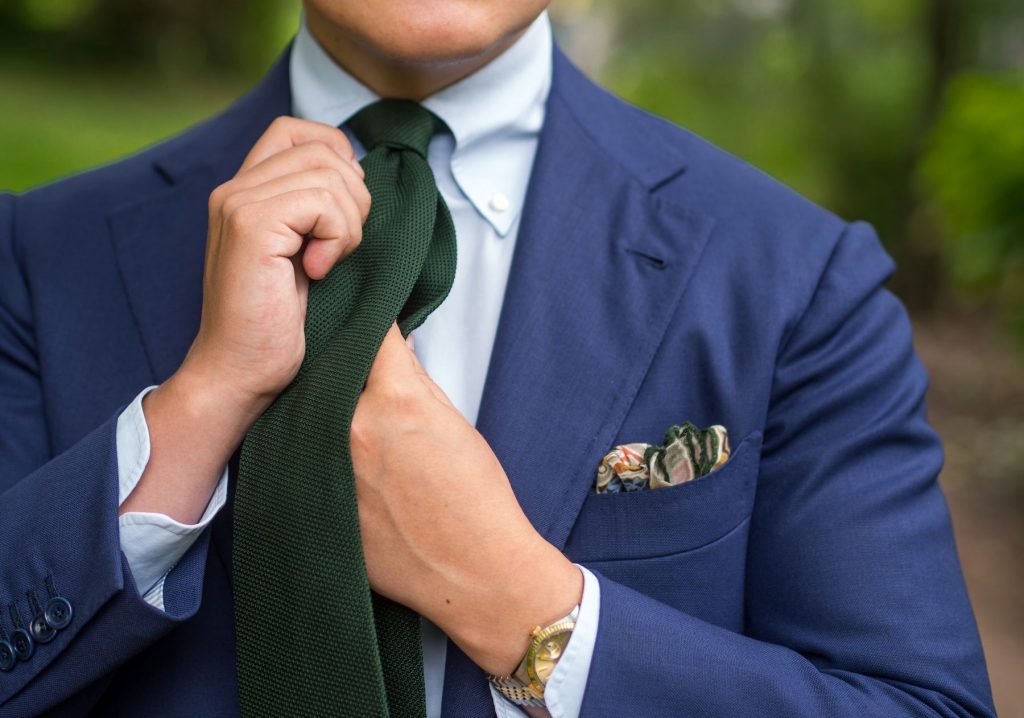corbata verde 