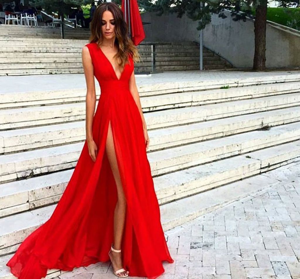 Vestidos rojos con qué zapatos combinan? +38 ideas elegantes y glamorosas