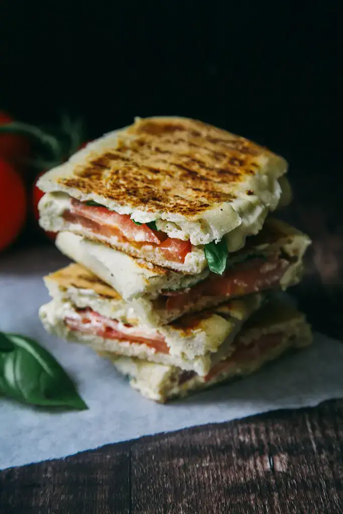 cenas ricas y faciles panini caprese