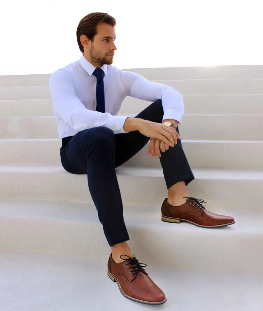 Zapatos de vestir para hombres: Estilos y tendencias para el hombre de  negocios