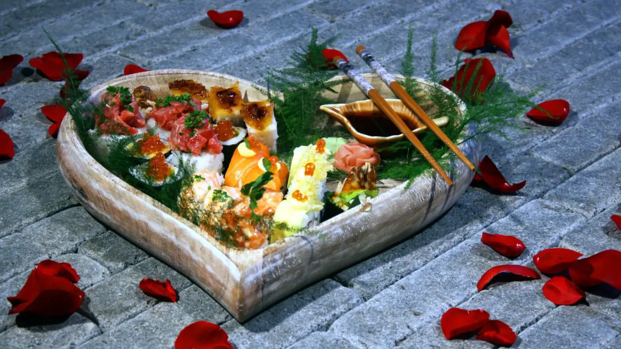 sushi para cenas romanticas
