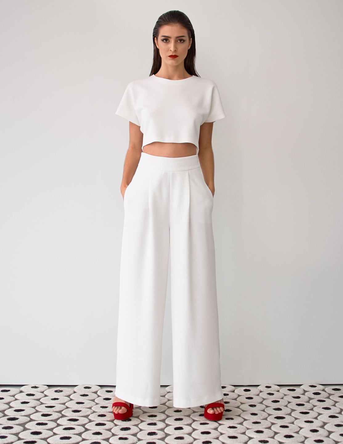 Cómo vestir para una fiesta? Looks para la invitada perfecta
