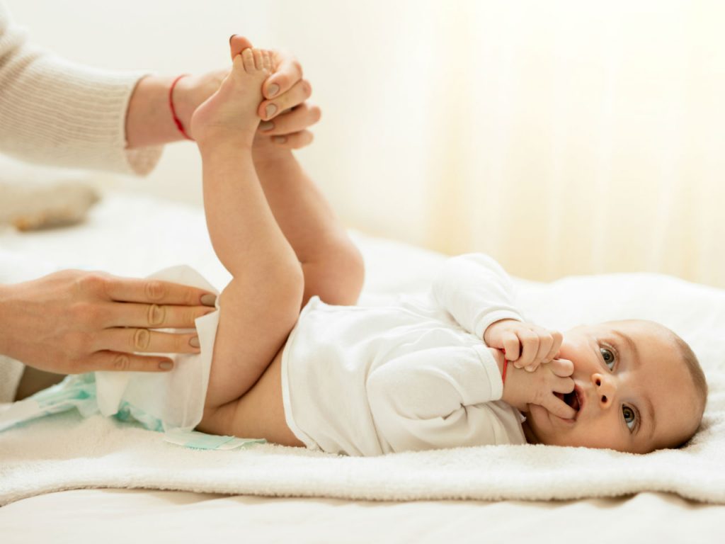 Cómo saber si mi bebé recién nacido tiene diarrea La pediatra responde