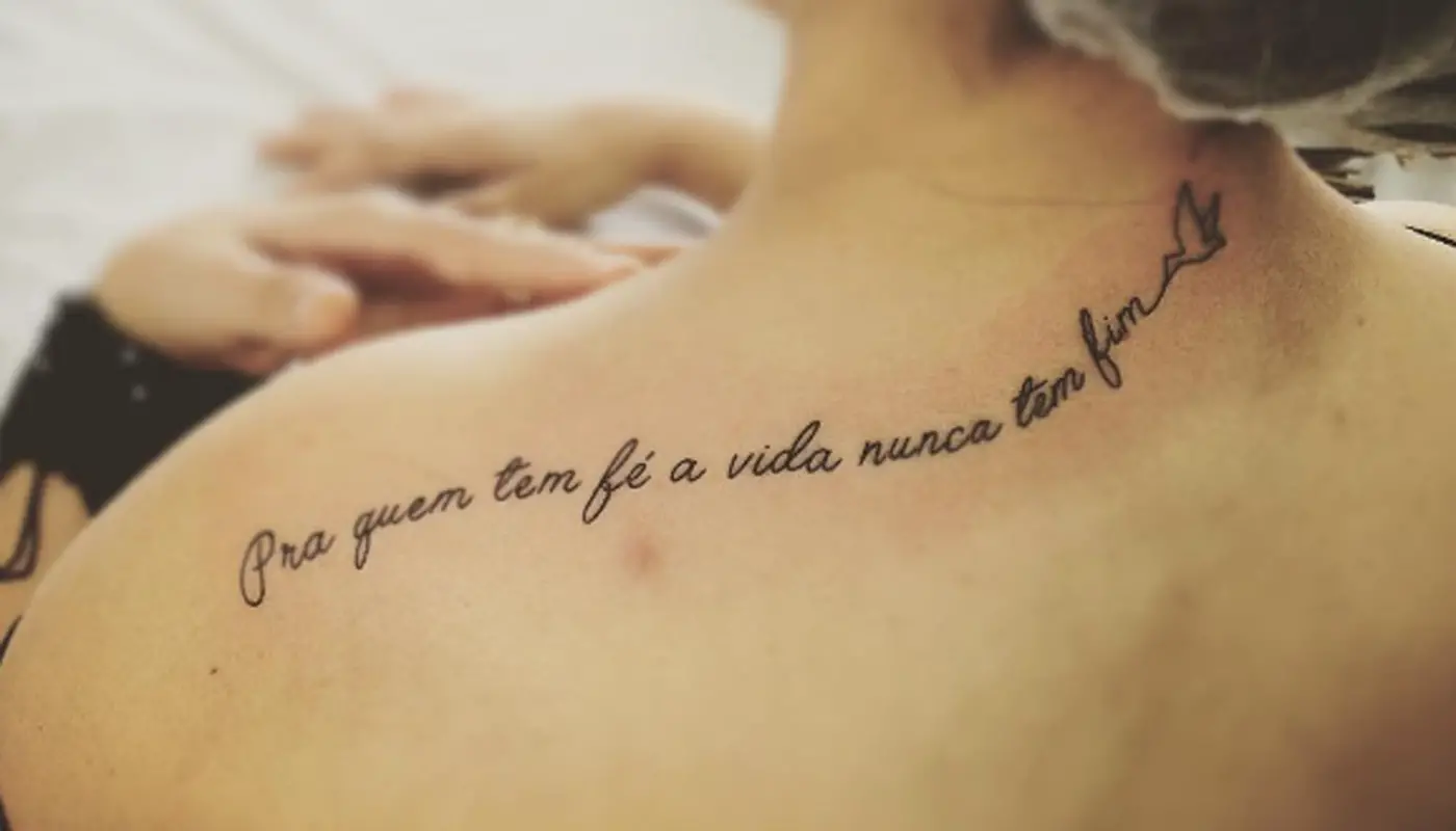 25 Frases originales para tatuajes que morirás por hacerte