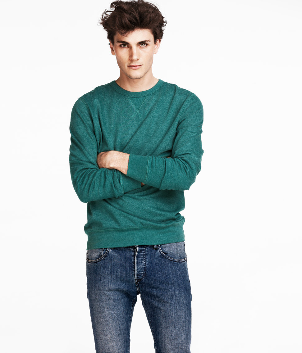 Outfit de universidad para hombres ¡El look perfecto para ir a clases!