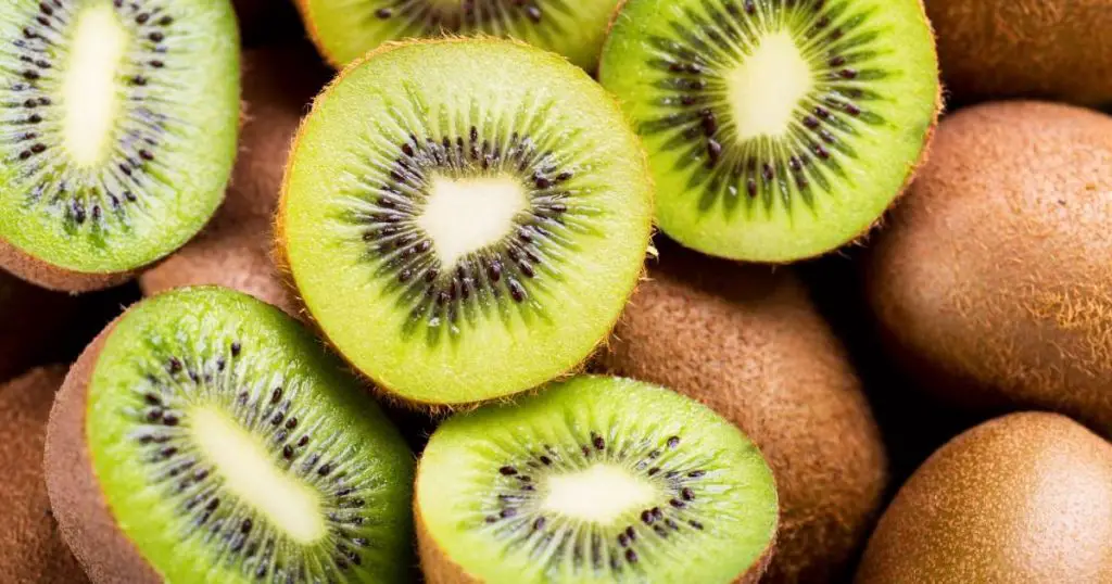 frutas verdes kiwi