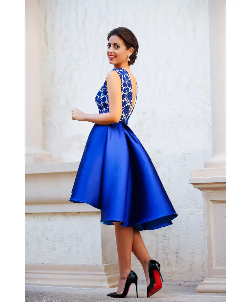 25 Formas de llevar un Vestido azul y lucirte con el mejor outfit