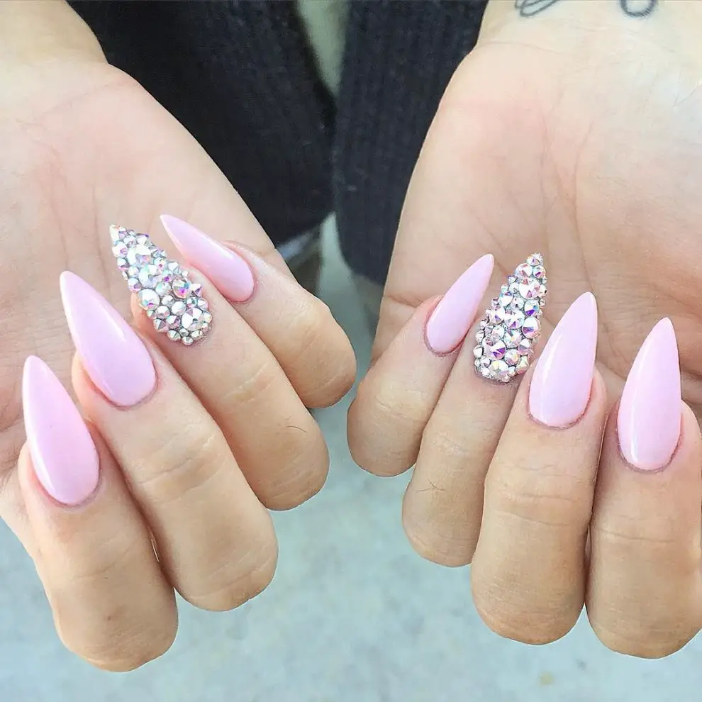 +12 estilos en uñas rosas pastel para probar en tu próxima manicure