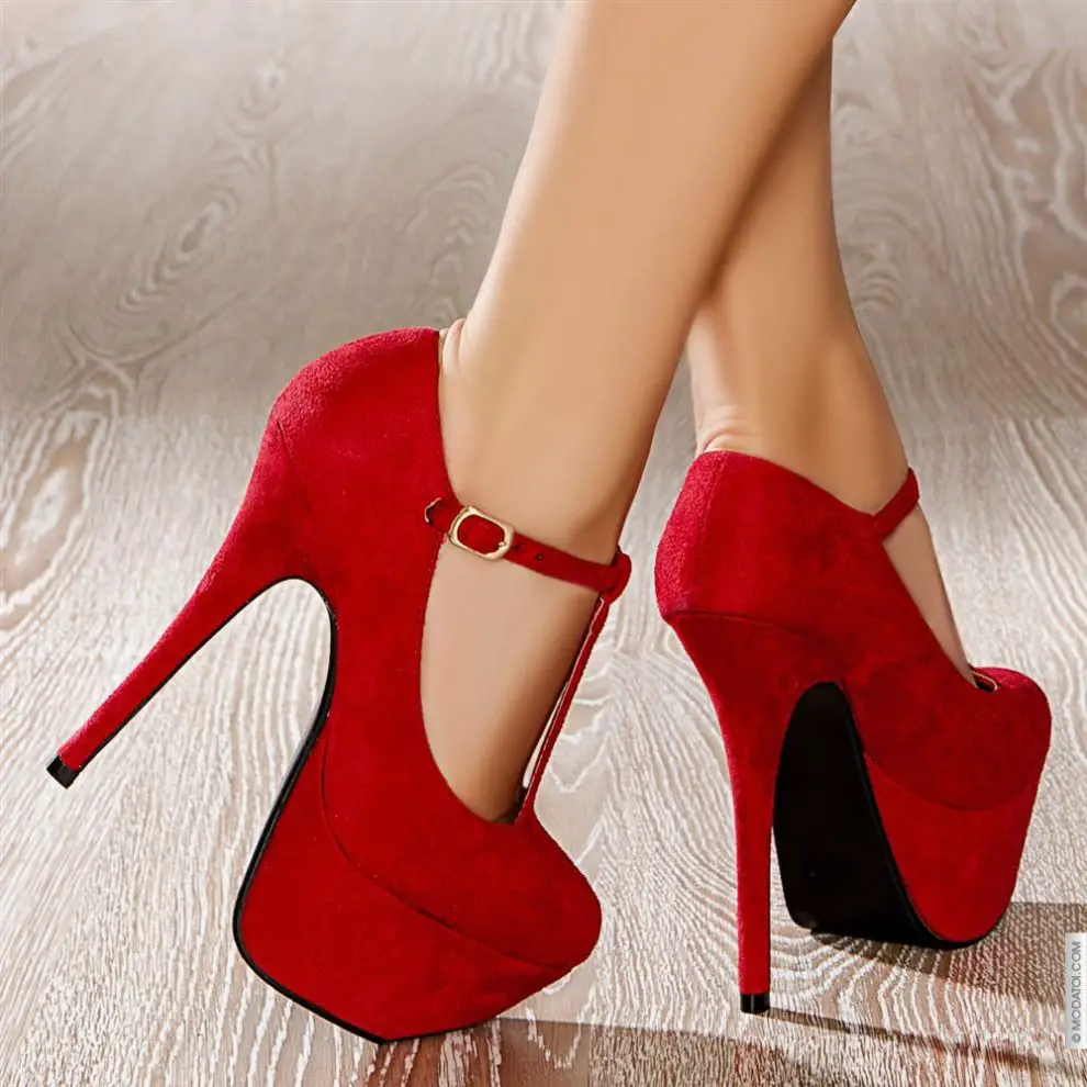 +20 Tacones rojos para looks increíbles y estilosos