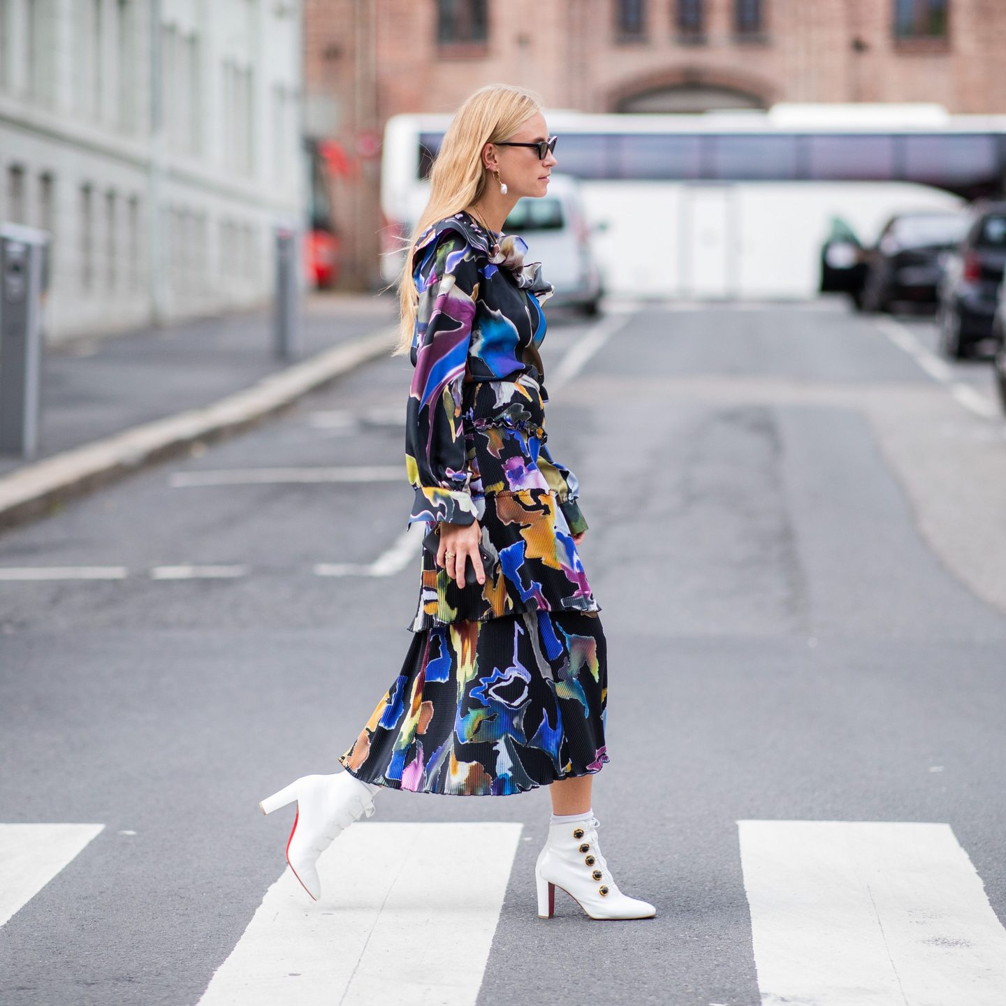 25 Estilos para combinar unos tacones blancos acertadamente