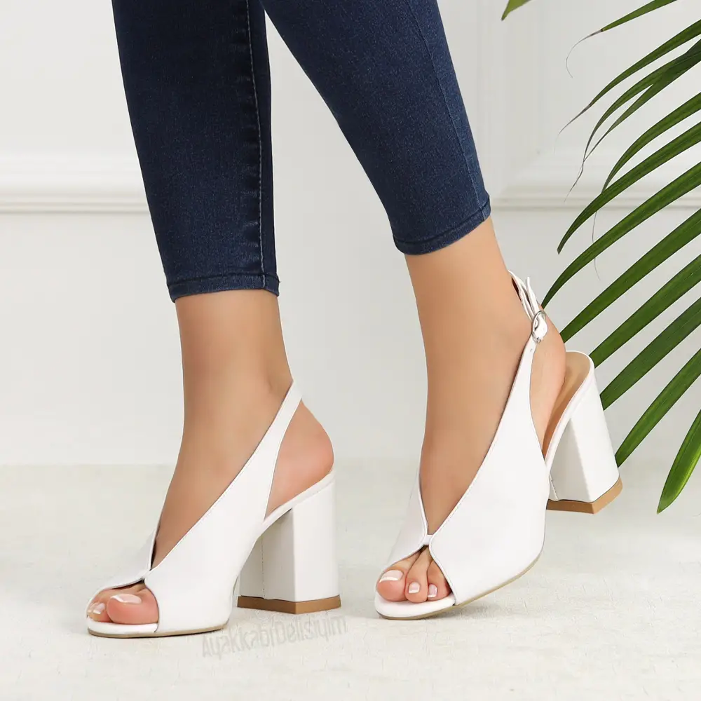 Tacones gruesos: Una tendencia para estar cómoda