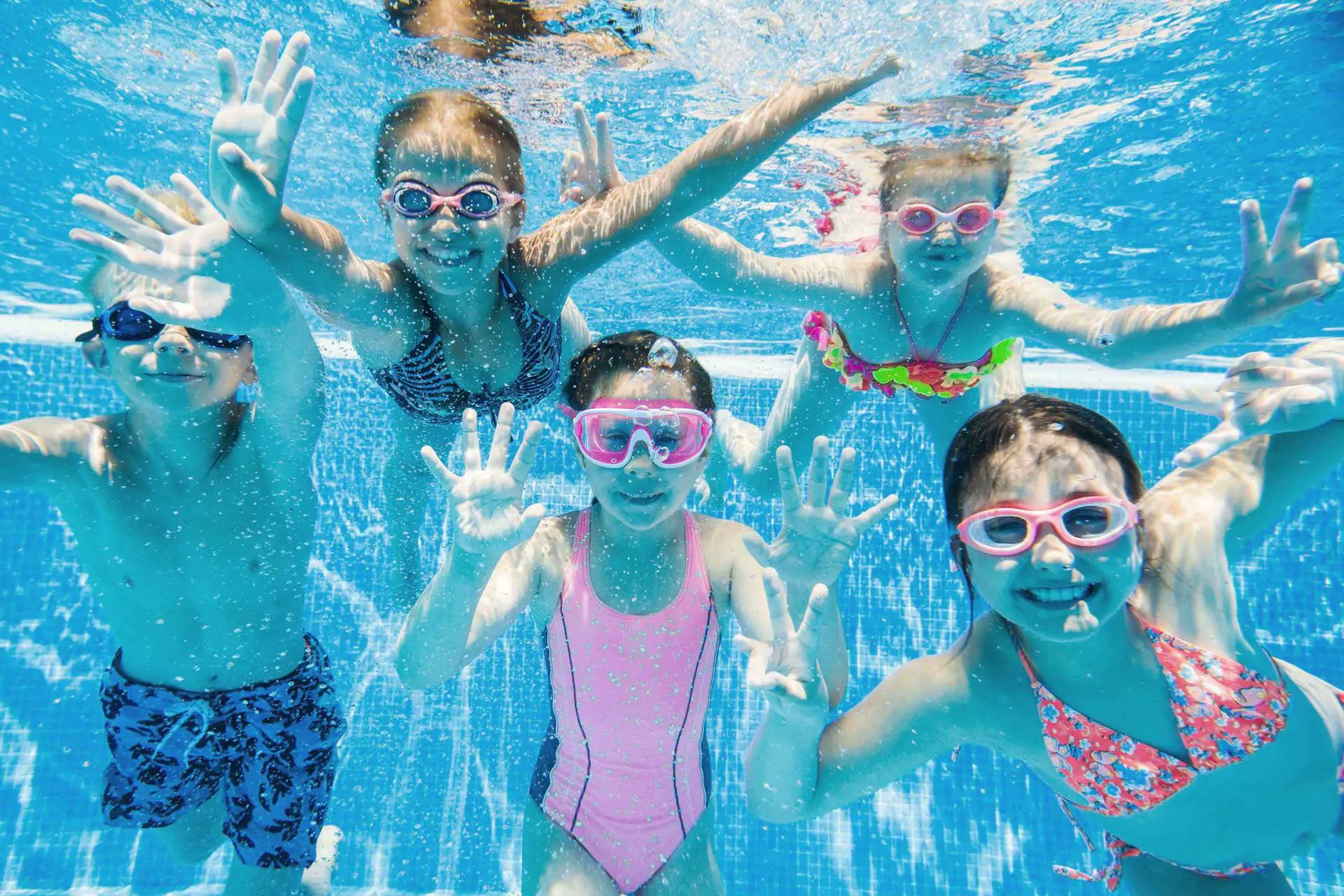 actividades físicas para niños natacion