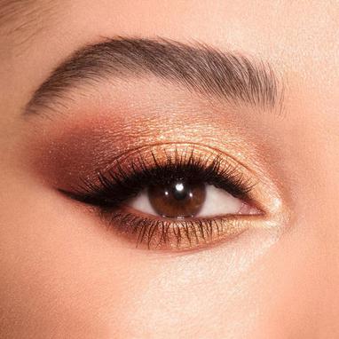 Maquillaje para vestido rojo [paso a paso] que deslumbran