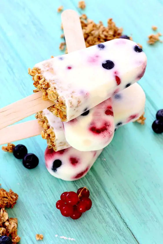meriendas saludables para ninos helados de yogur cereales y frutas