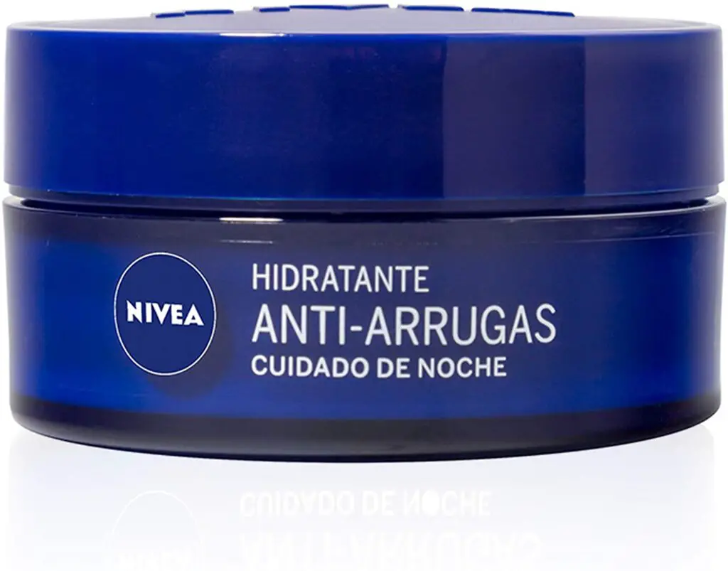 Crema de noche ¿Para qué sirve? ¿Cuál es la mejor para nutrir la piel mientras duermes?