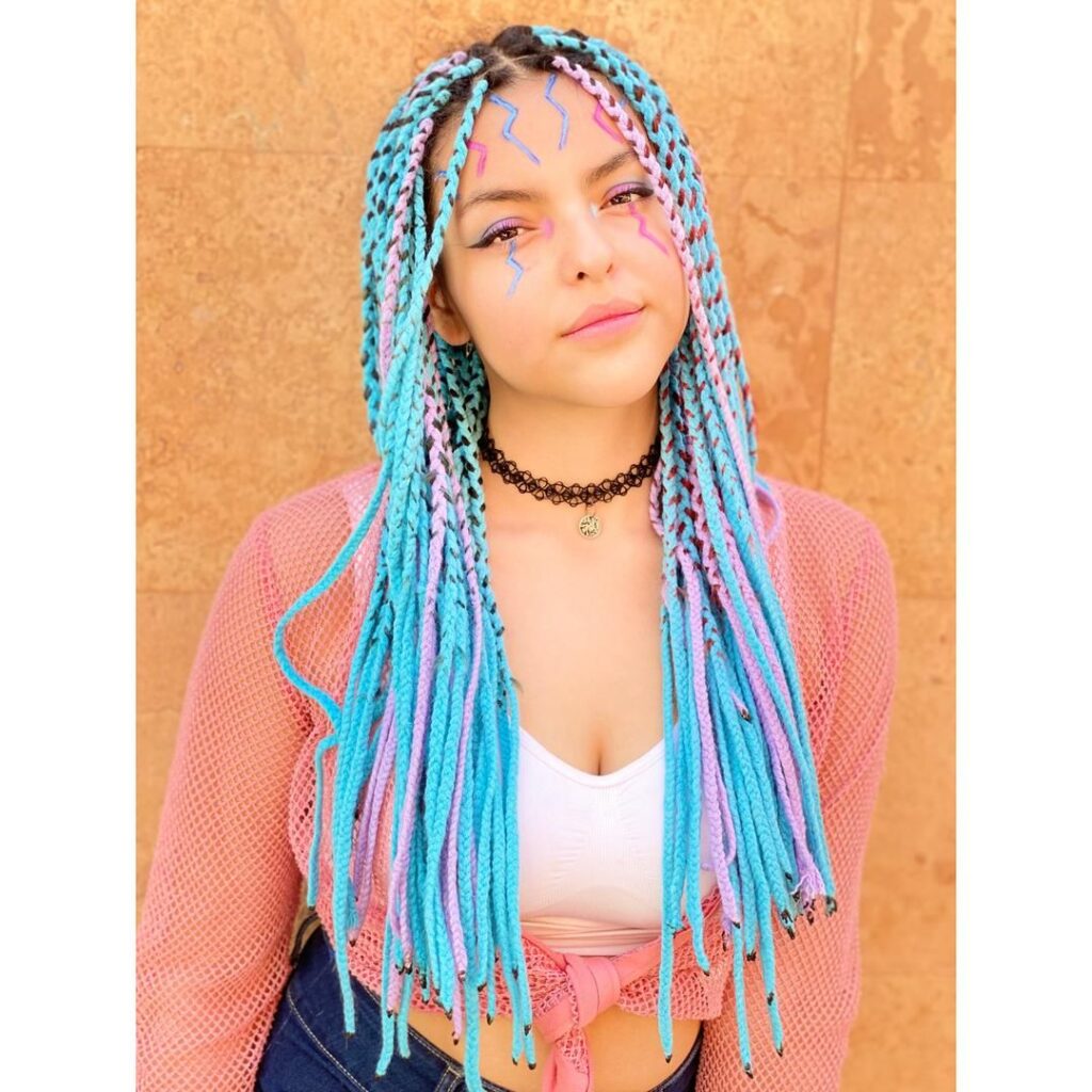 Trenzas de colores: +30 Looks para marcar tendencia