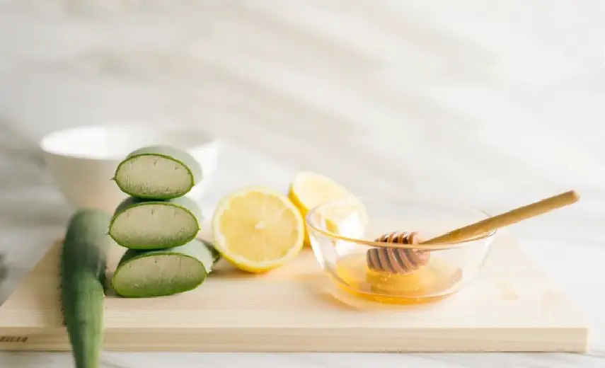 remedios caseros con sabila, miel y limon