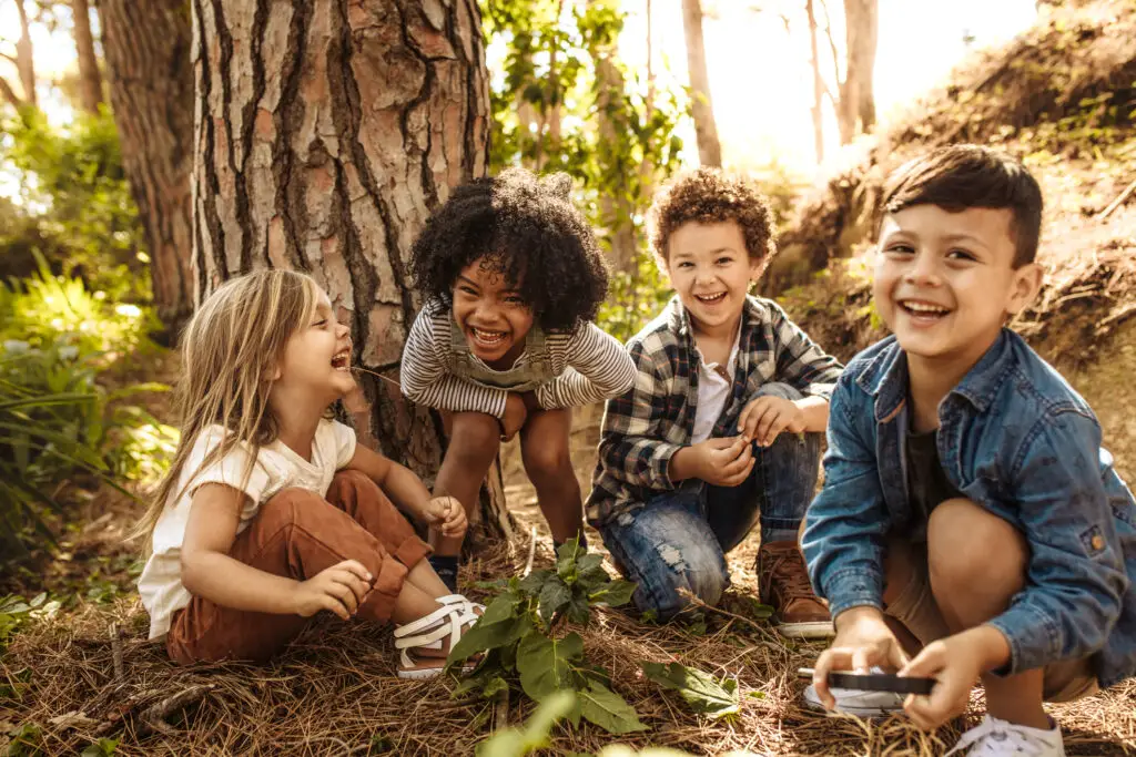 Actividades al aire libre para niños ¡Para jugar, compartir y divertirse!