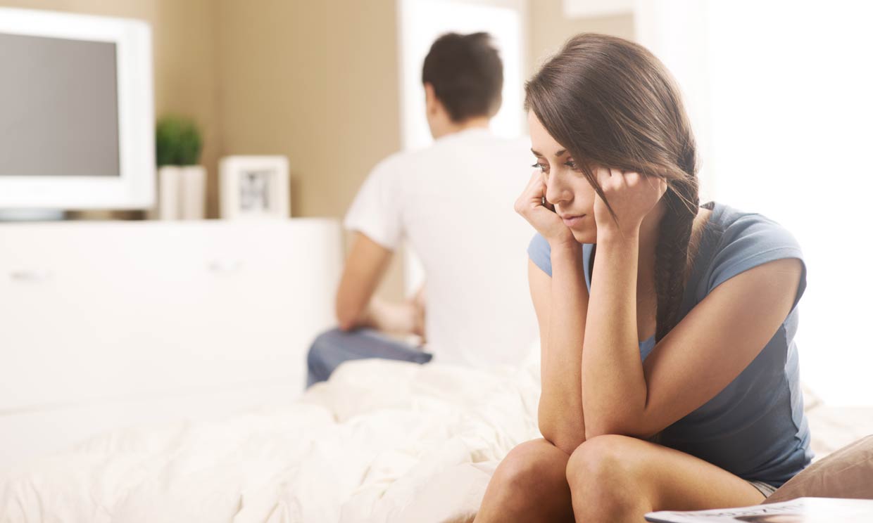 Lloro y mi pareja me ignora Lloro y mi pareja me ignora