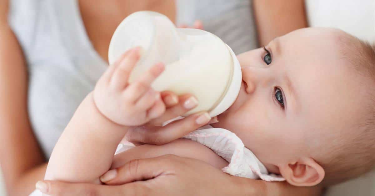 que puede comer un bebe de 6 meses leche de vaca