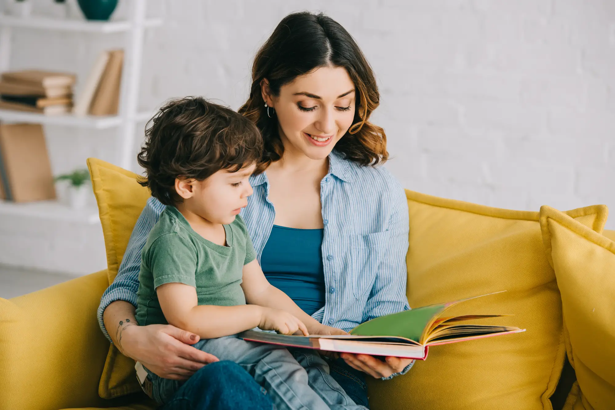 Como educar a un nino para que ame la lectura consejos